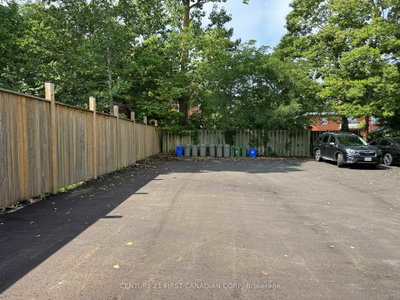 17 Carfrae Crescent • London South, ON photo 6