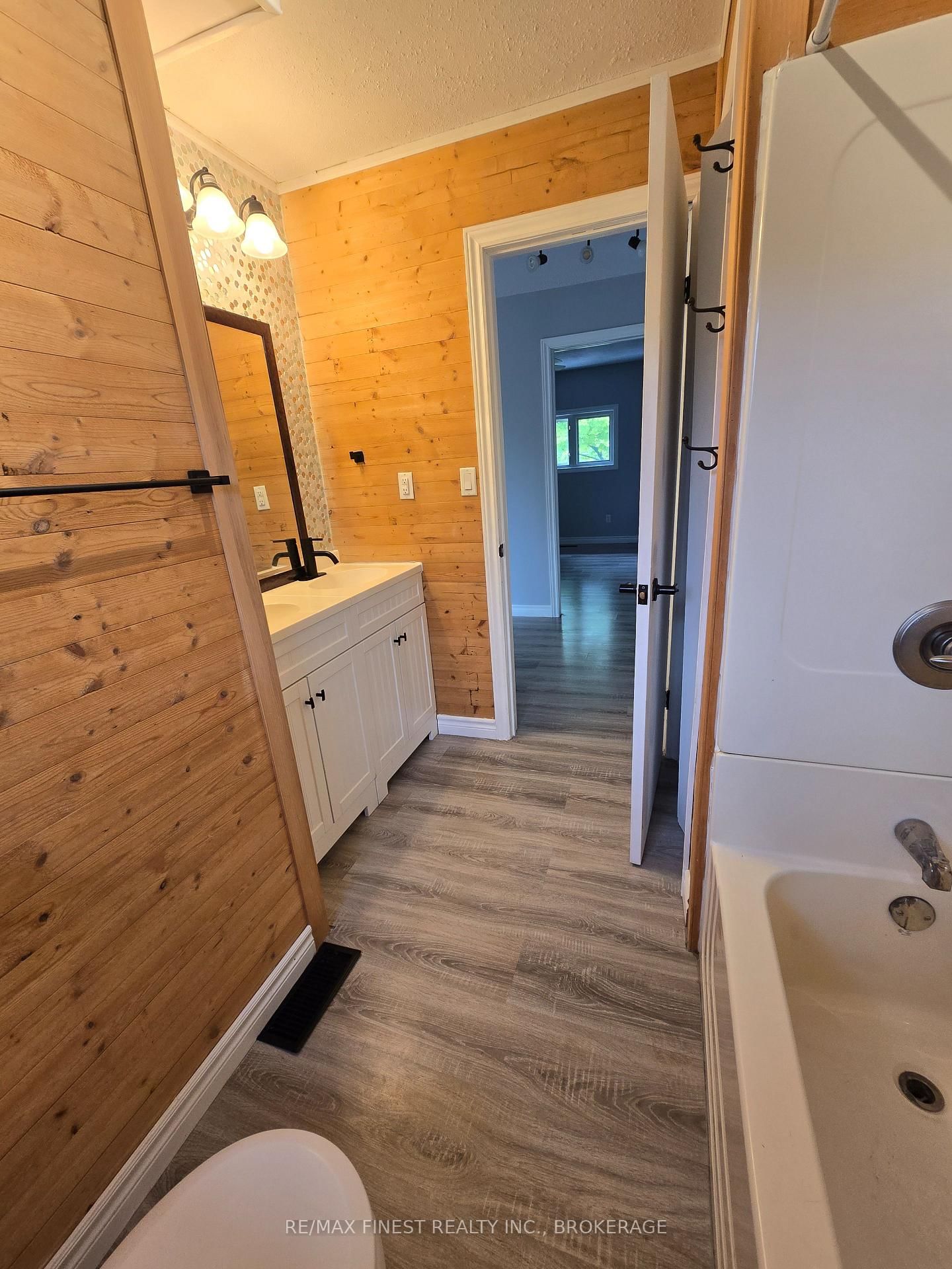 12452 Road 38 Road • Tichborne, ON photo 17