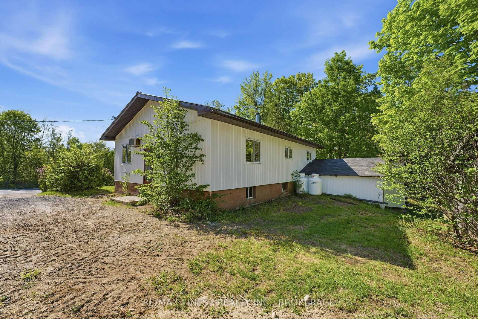 12452 Road 38 Road • Tichborne, ON photo 35