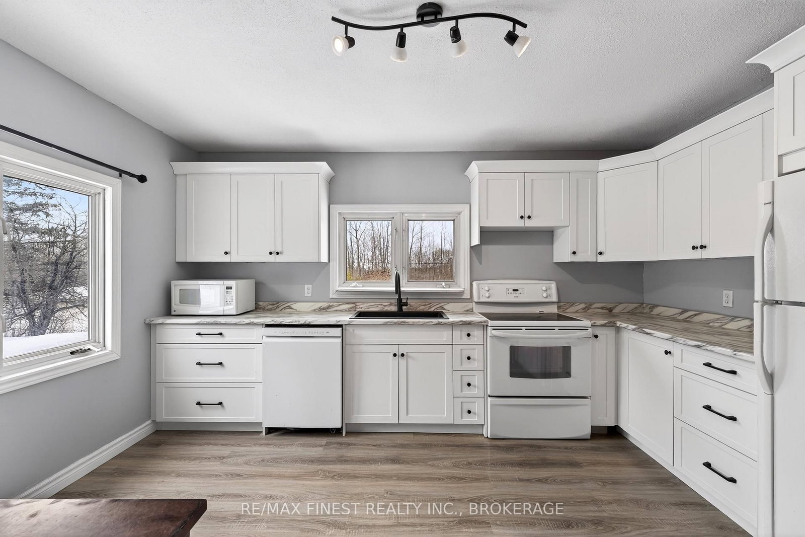 12452 Road 38 Road • Tichborne, ON photo 4