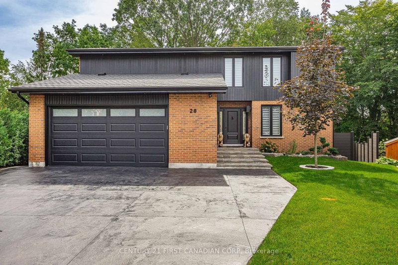 28 Lindbrook Court