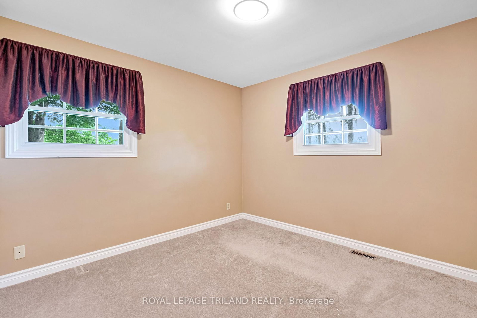 254 Nwals-Swals Townline • Norfolk, ON photo 13