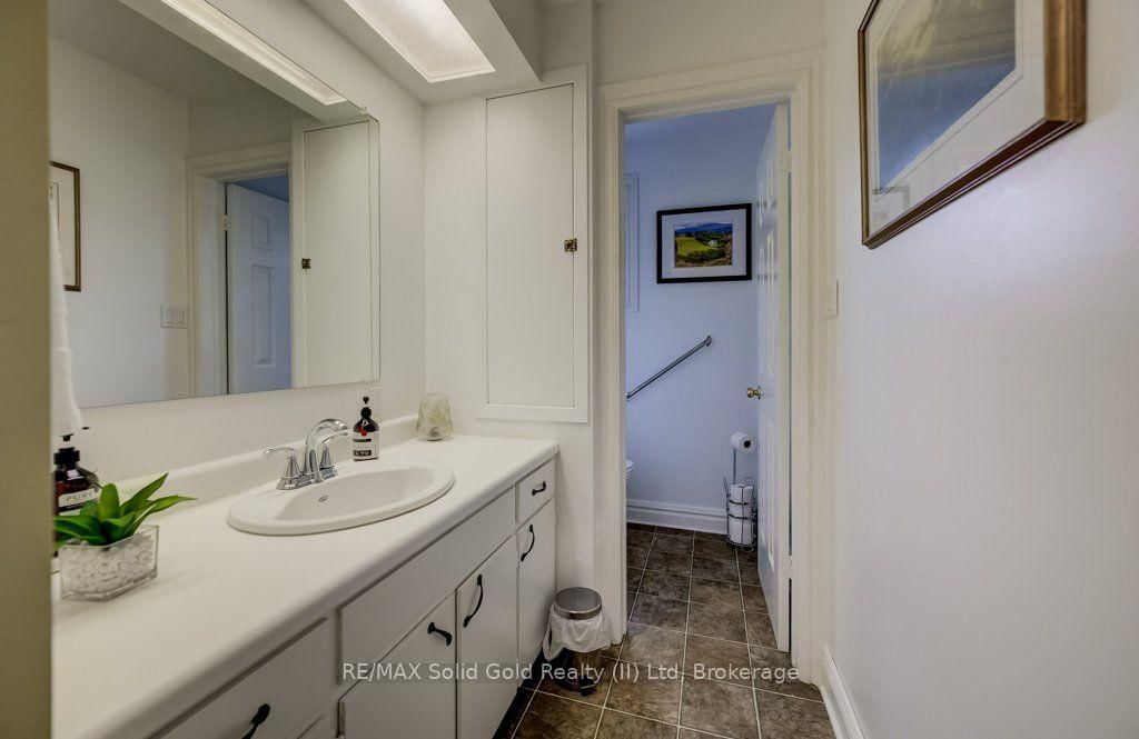 39 Kay Street • Stratford, ON photo 17