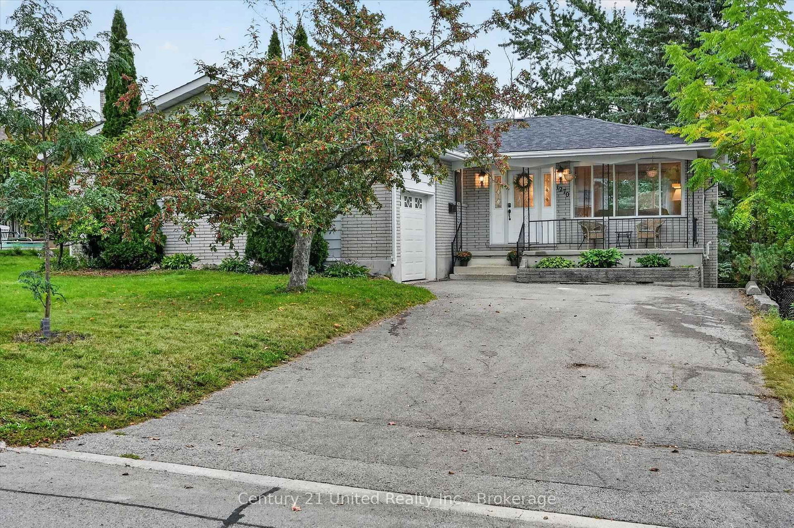 1270 Amundsen Avenue • Peterborough, ON photo 2