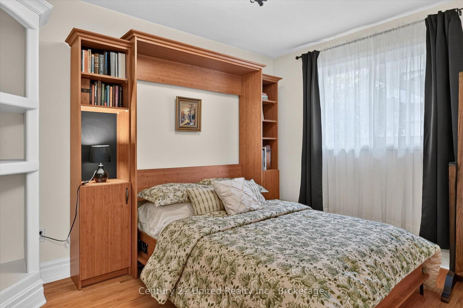 1270 Amundsen Avenue • Peterborough, ON photo 24