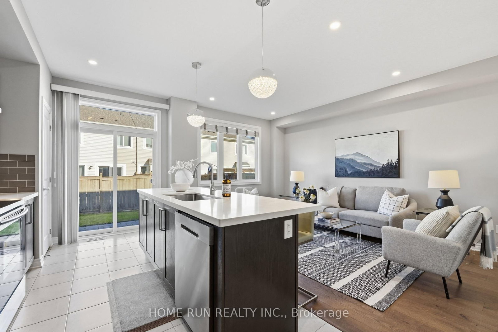 1008 Kilbirnie Drive • Ottawa, ON photo 16