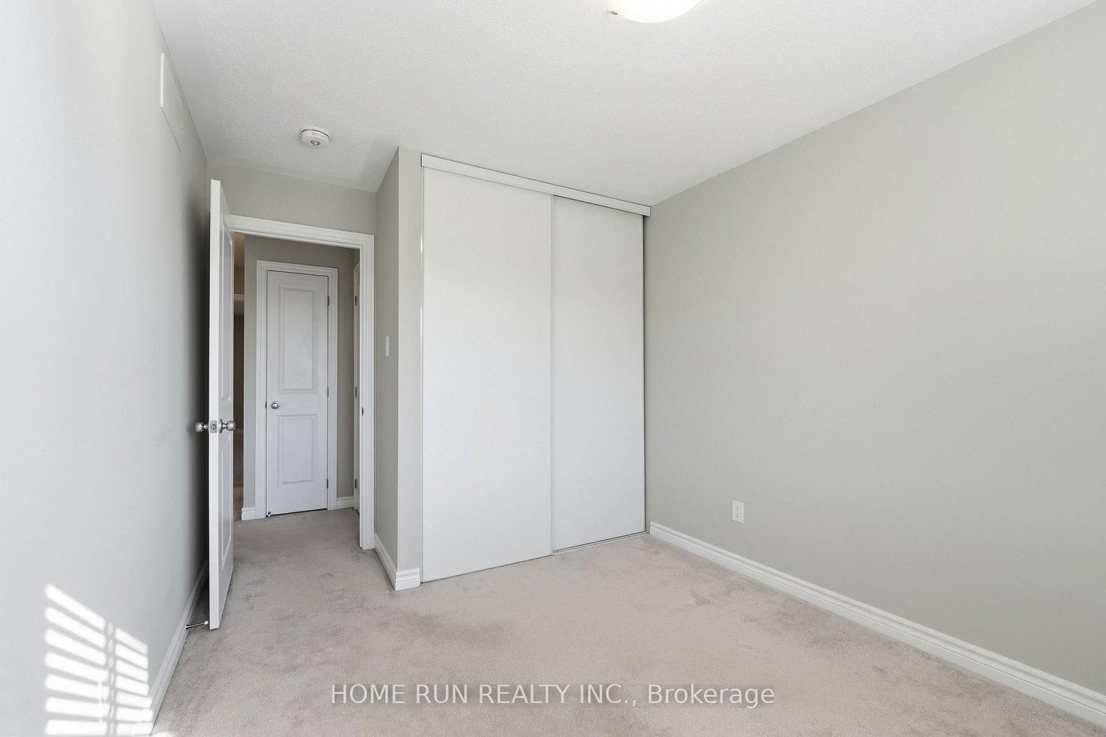1008 Kilbirnie Drive • Ottawa, ON photo 29