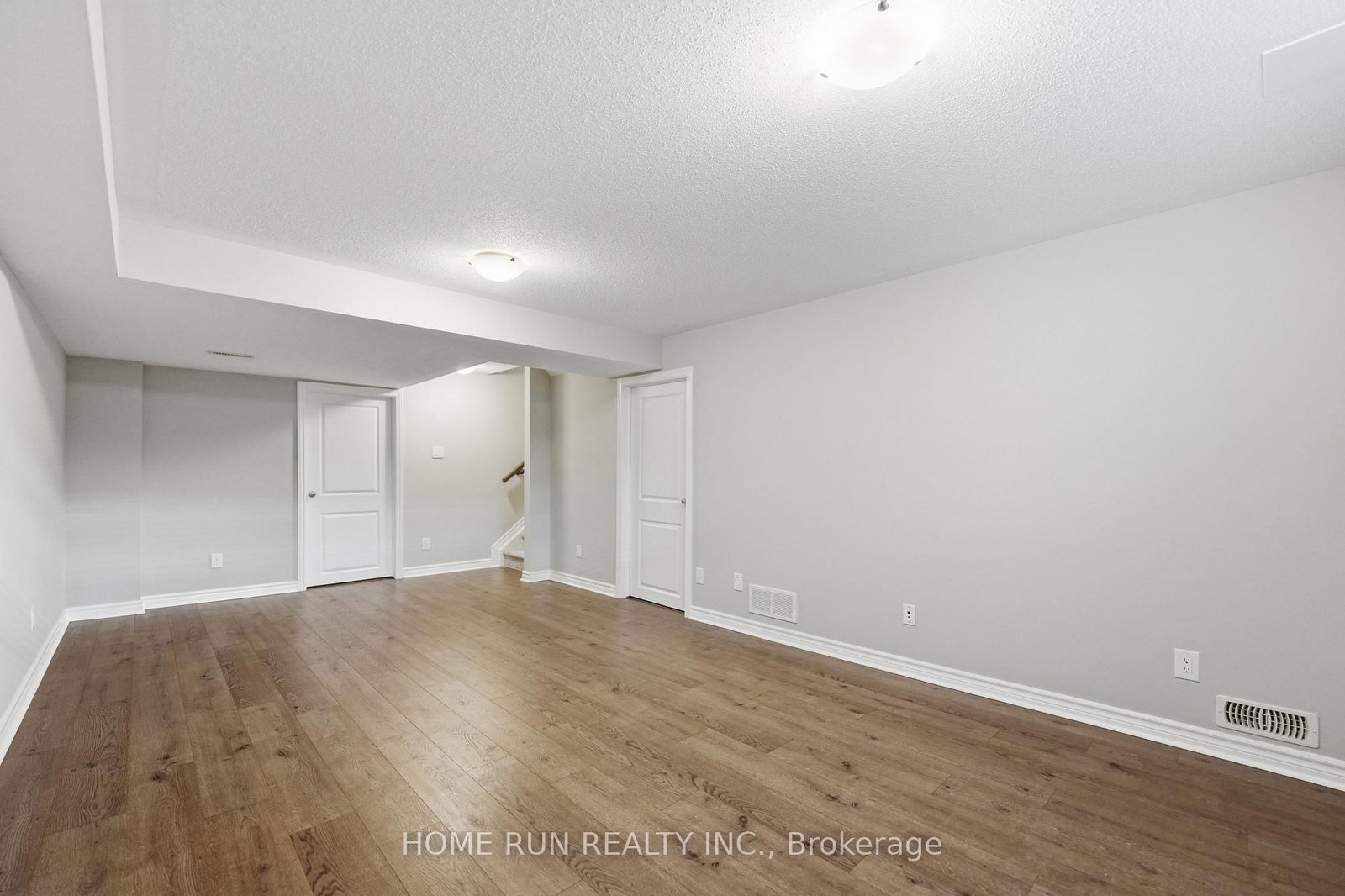 1008 Kilbirnie Drive • Ottawa, ON photo 33