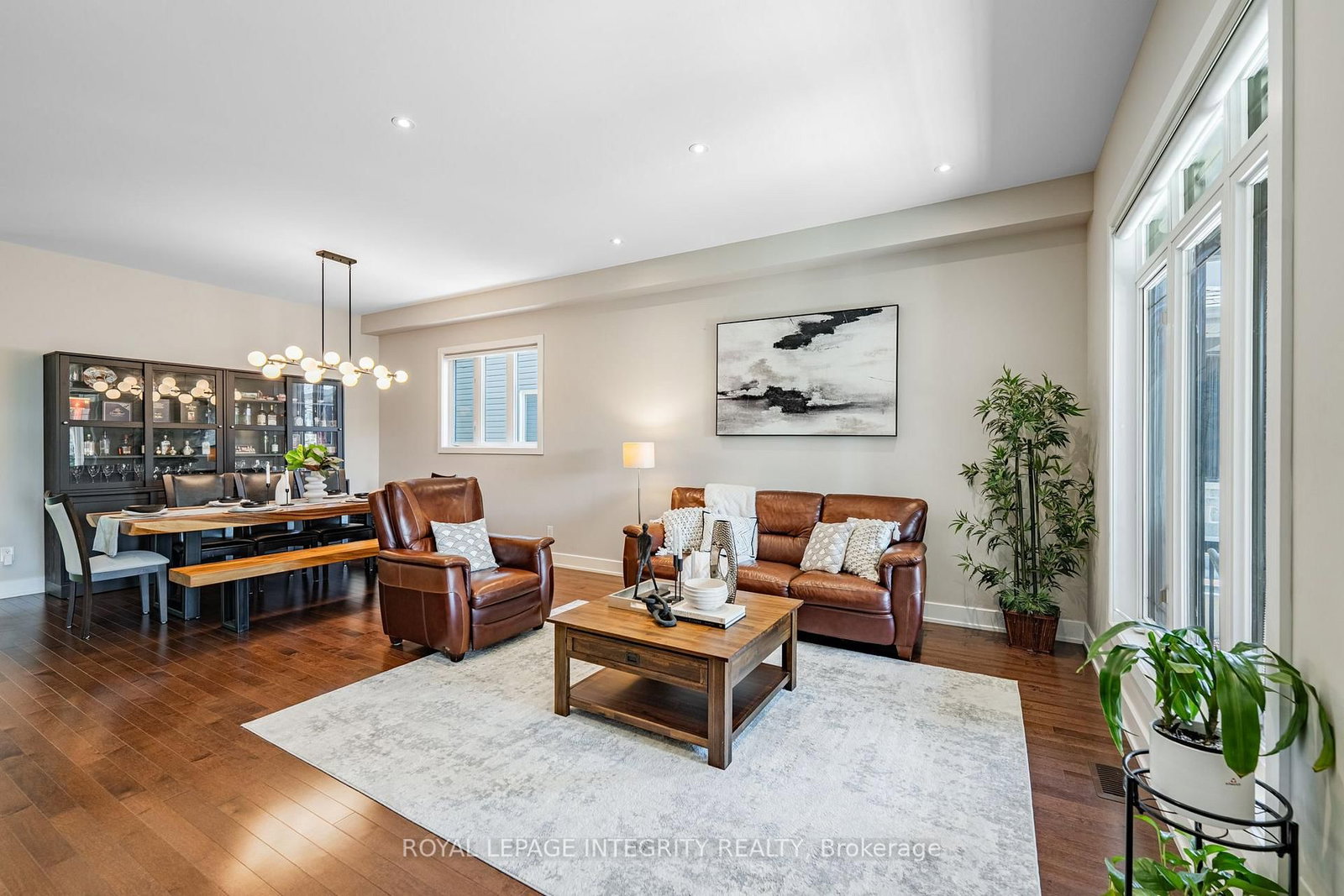 176 ESCARPMENT Crescent • Kanata, ON photo 6