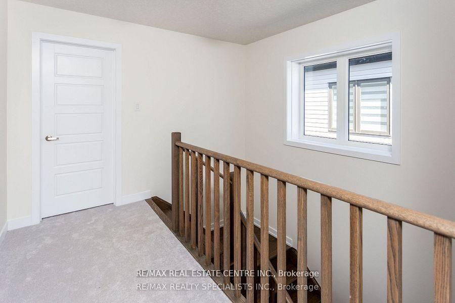 16 Monteith Drive S • Brantford, ON photo 13