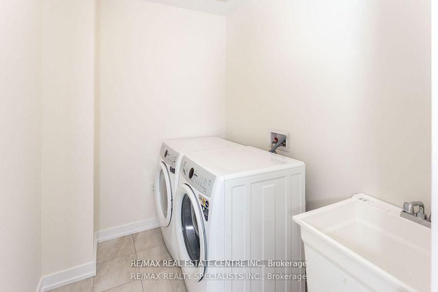 16 Monteith Drive S • Brantford, ON photo 8