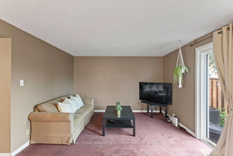 43 - 151 Gateshead Crescent
