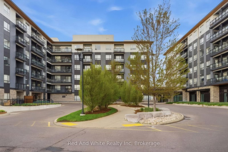 312 - 251 NORTHFIELD Drive E