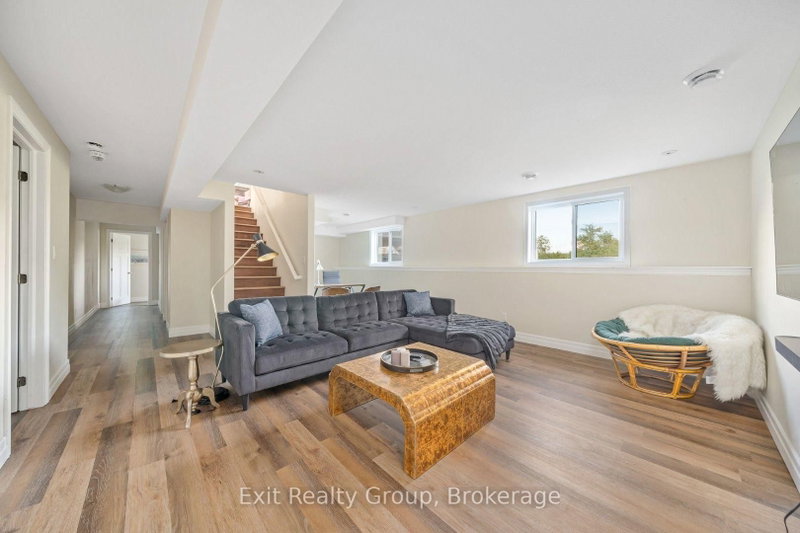 20858 Loyalist Parkway