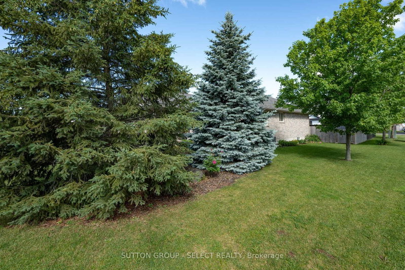 51 Greenway Boulevard