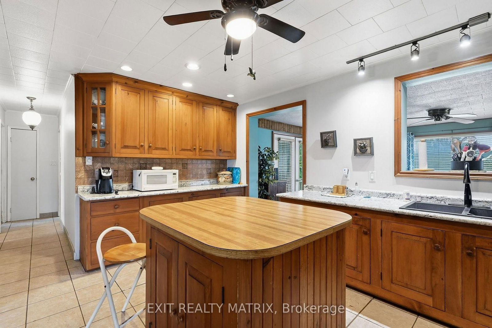22215 Laggan-Glenelg Road • North Glengarry, ON photo 10