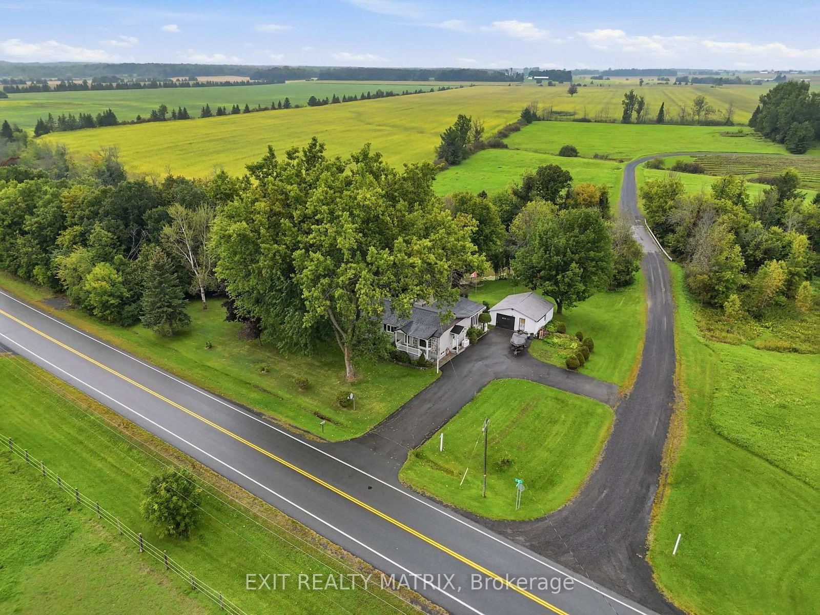 22215 Laggan-Glenelg Road • North Glengarry, ON photo 35