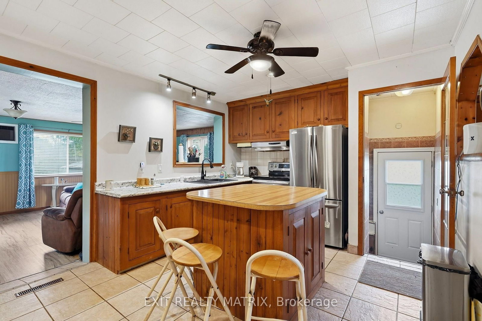 22215 Laggan-Glenelg Road • North Glengarry, ON photo 7