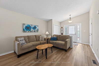 912 Blythwood Road • London North, ON photo 3