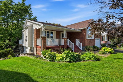 83 Forest Creek Drive • Ottawa, ON photo 3