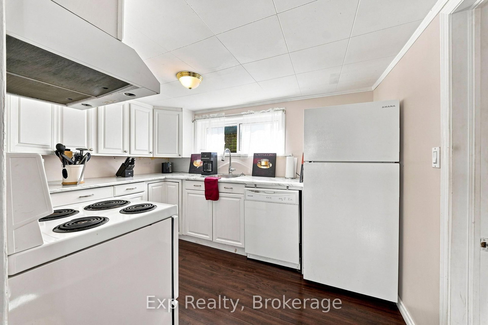 25 Bursthall Street • Limoges, ON photo 16