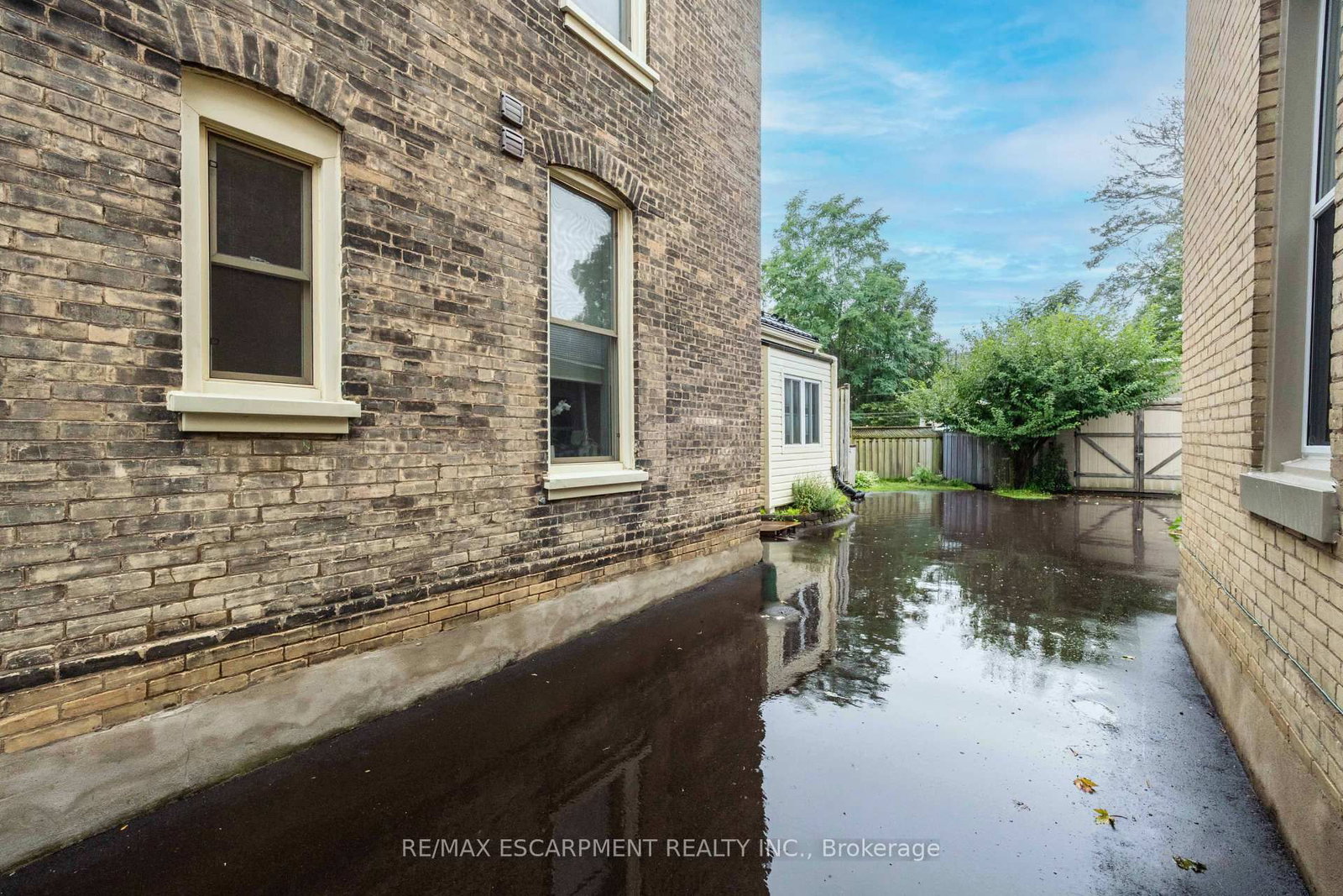 72 Pearl Street • Brantford, ON photo 10