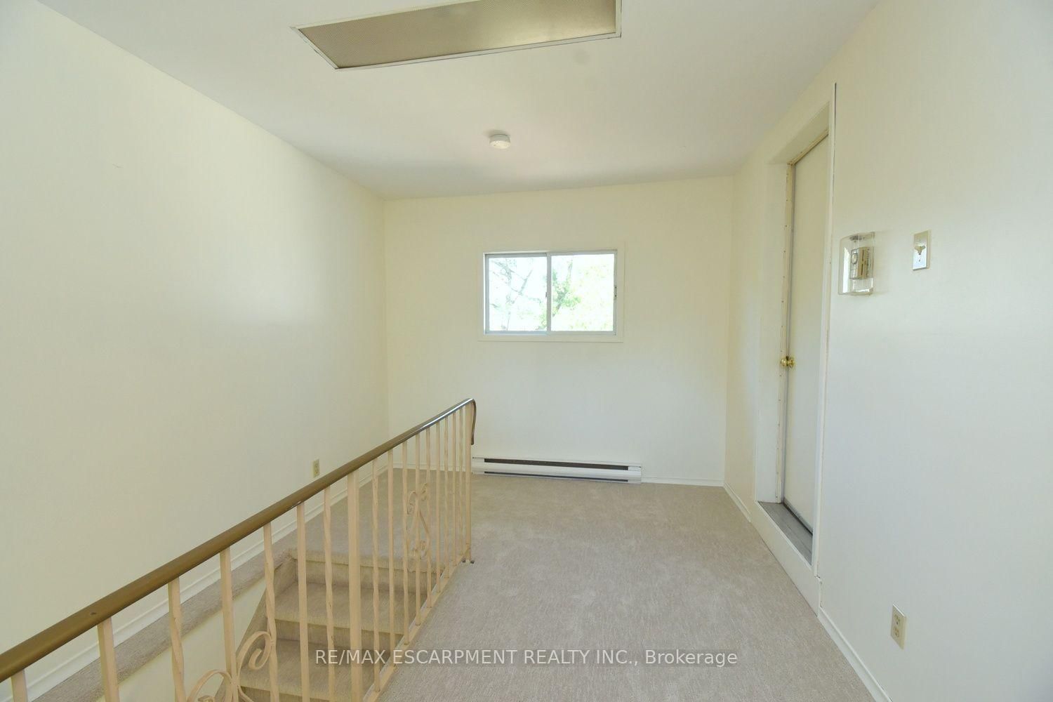 39 Chester Road • Hamilton, ON photo 24