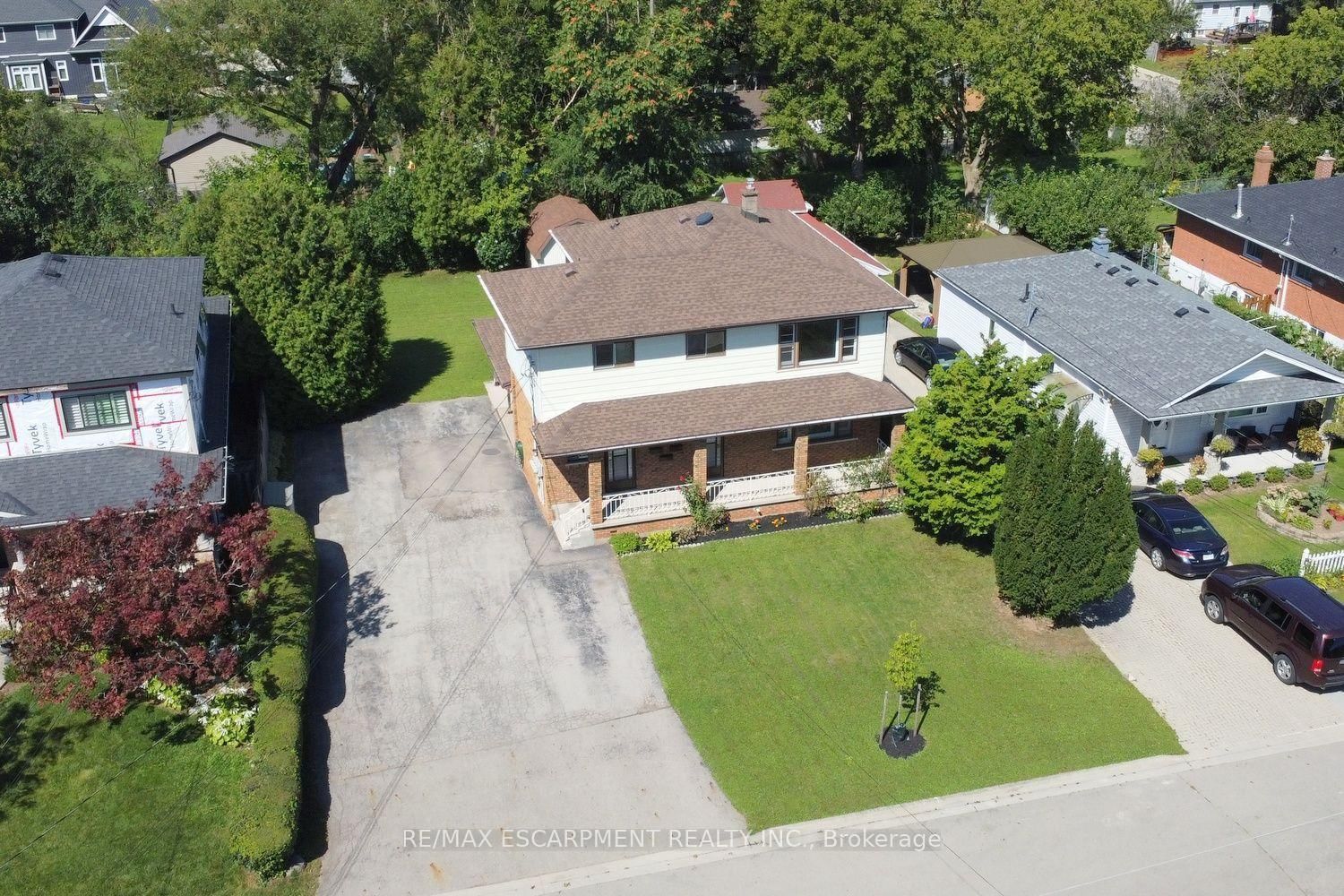 39 Chester Road • Hamilton, ON photo 5