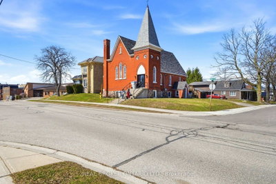 20 Mill Street E • Perth East, ON photo 2