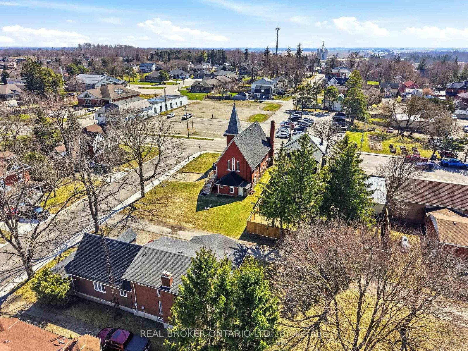 20 Mill Street E • Perth East, ON photo 32