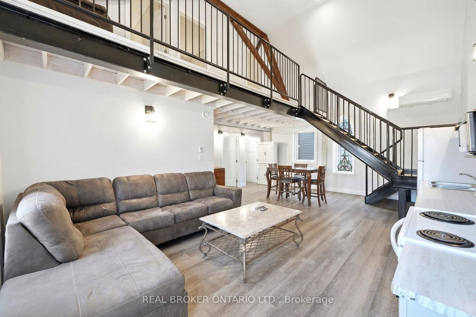 20 Mill Street E • Perth East, ON photo 6