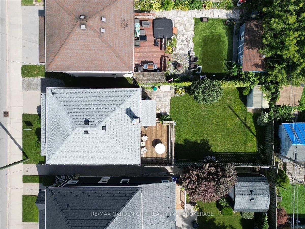 70 Lowell Avenue • St. Catharines, ON photo 34