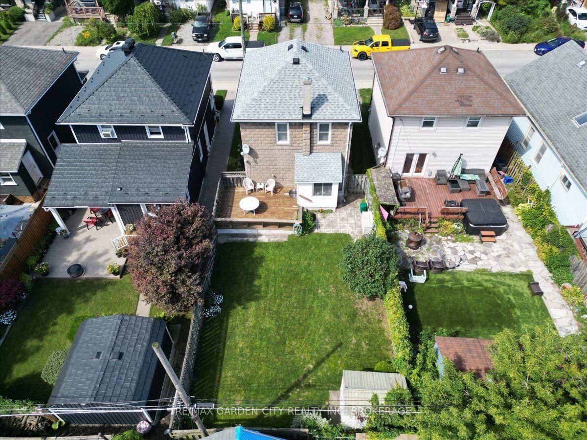 70 Lowell Avenue • St. Catharines, ON photo 37
