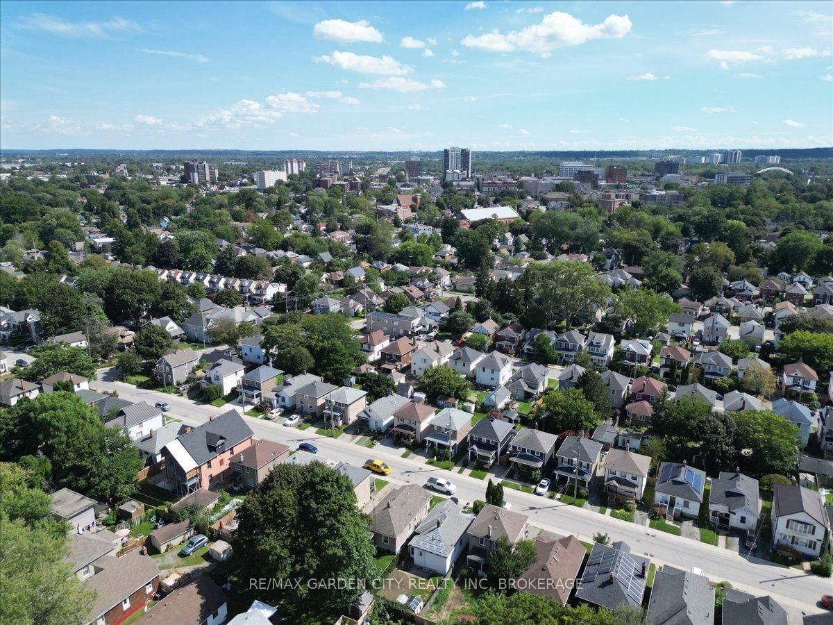 70 Lowell Avenue • St. Catharines, ON photo 41