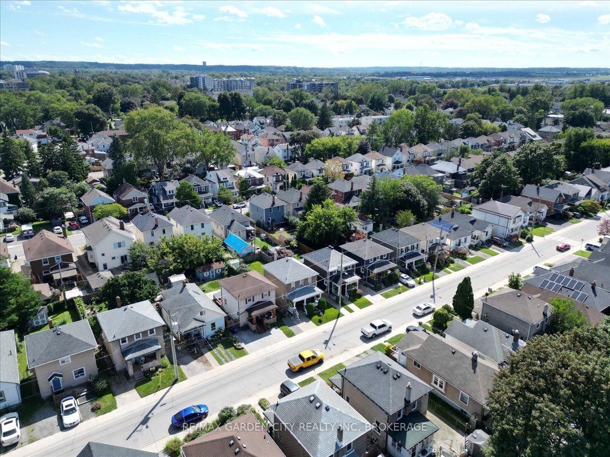 70 Lowell Avenue • St. Catharines, ON photo 43