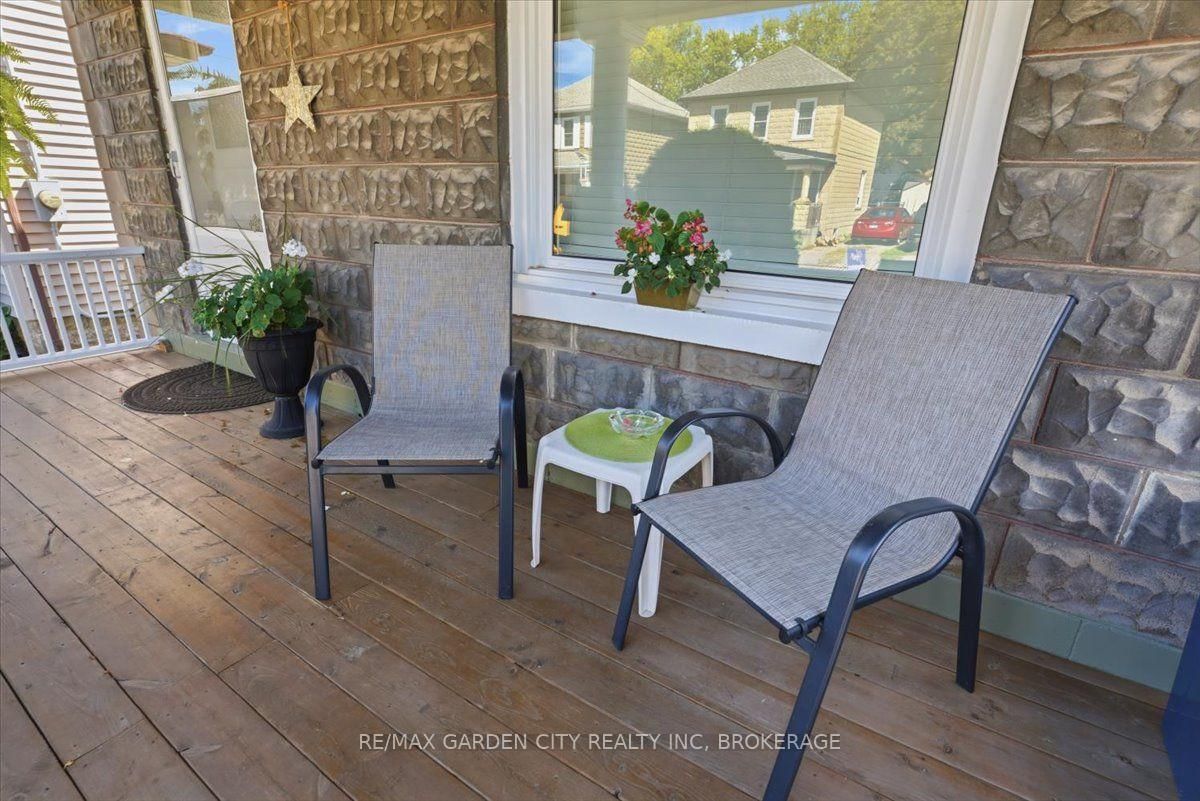 70 Lowell Avenue • St. Catharines, ON photo 5