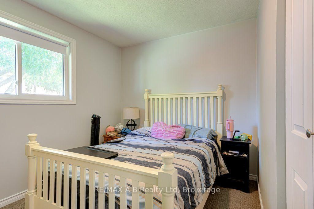 56 Brant Street • Stratford, ON photo 10