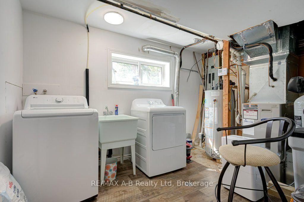 56 Brant Street • Stratford, ON photo 17