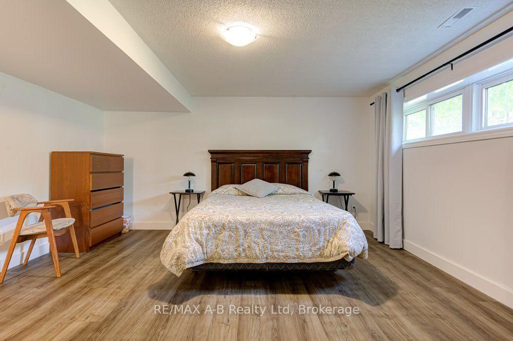 56 Brant Street • Stratford, ON photo 20