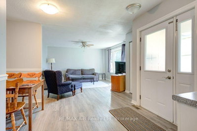 56 Brant Street • Stratford, ON photo 8
