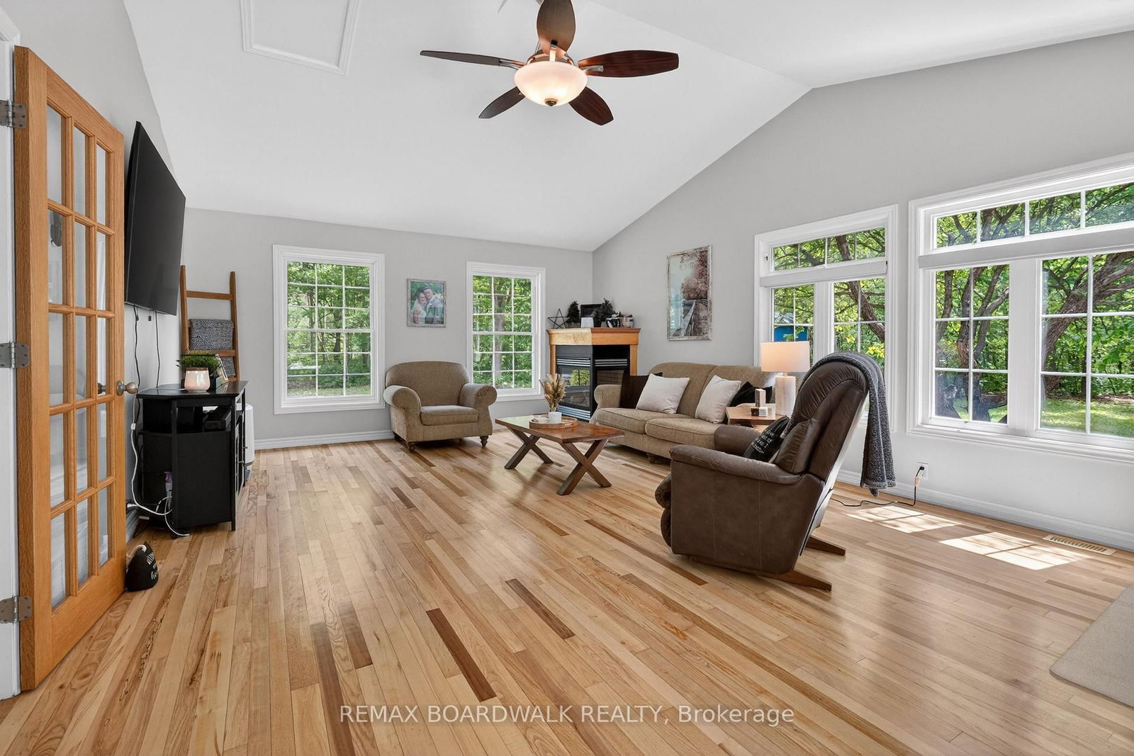 14930 Concession 10-11 Road • North Stormont, ON photo 13