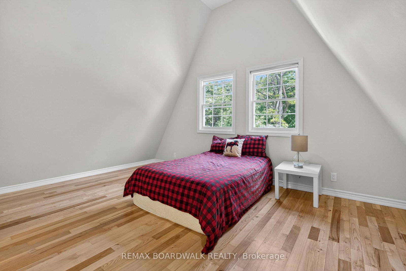 14930 Concession 10-11 Road • North Stormont, ON photo 17
