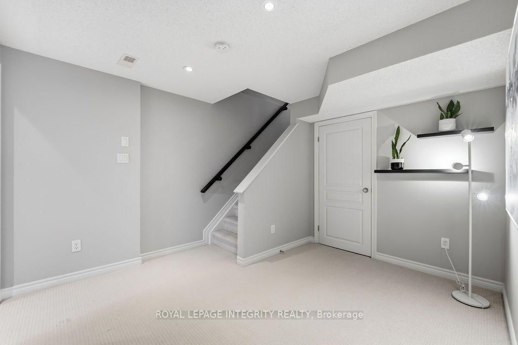 565 Remnor Avenue • Ottawa, ON photo 41