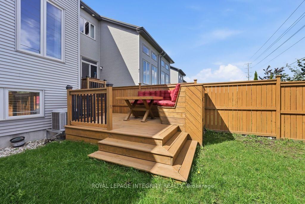 565 Remnor Avenue • Ottawa, ON photo 47