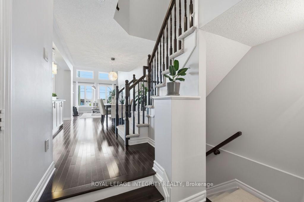 565 Remnor Avenue • Ottawa, ON photo 8