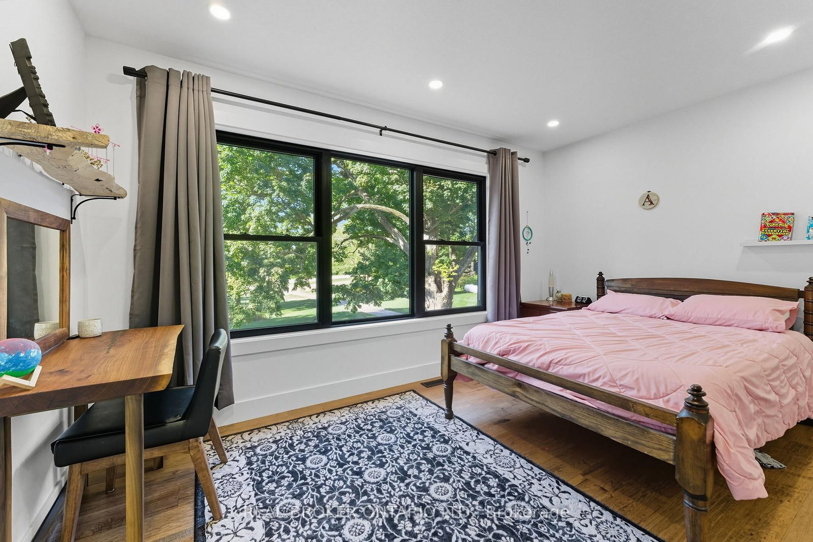 115 Lakeshore Road • Norfolk, ON photo 20