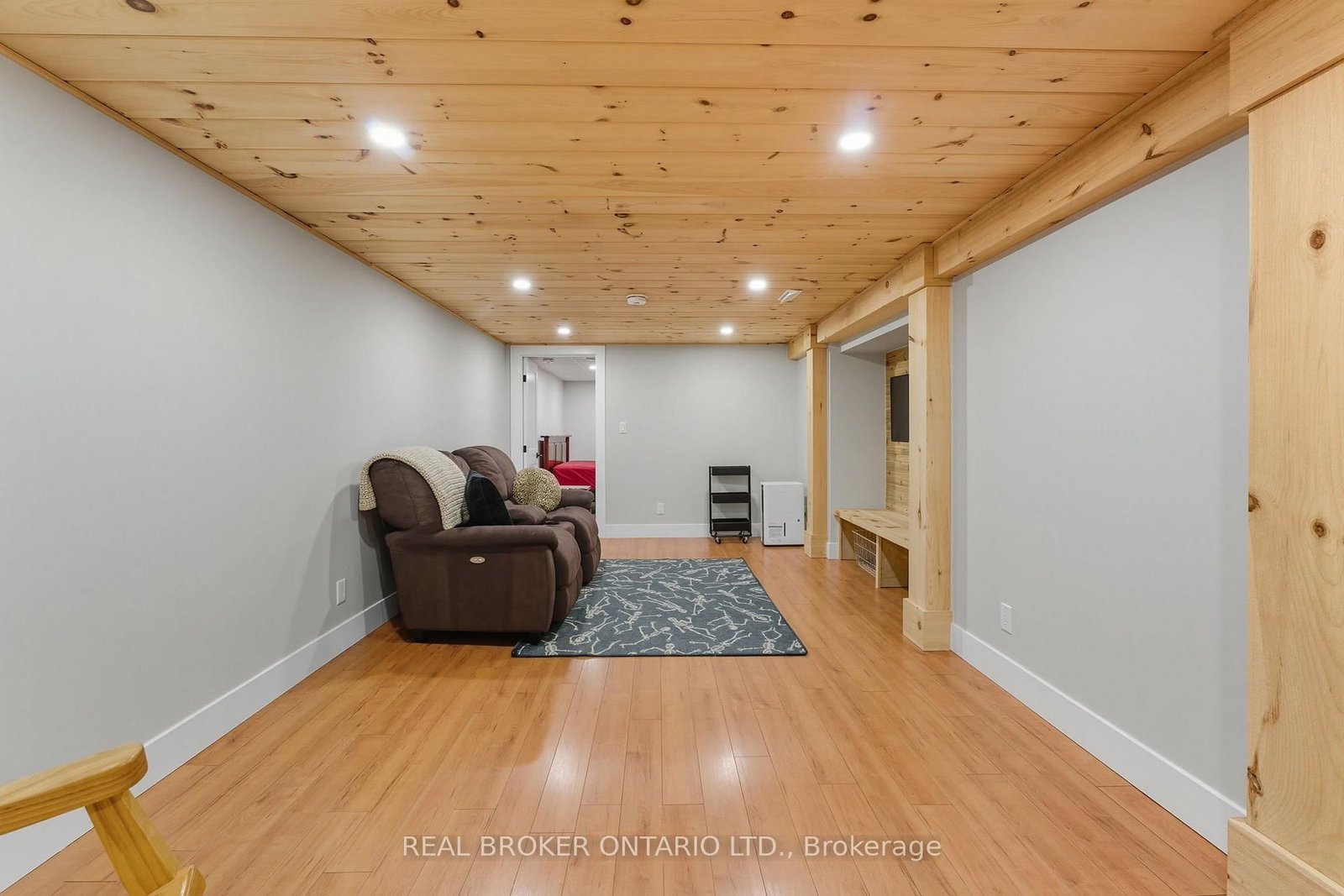 115 Lakeshore Road • Norfolk, ON photo 29