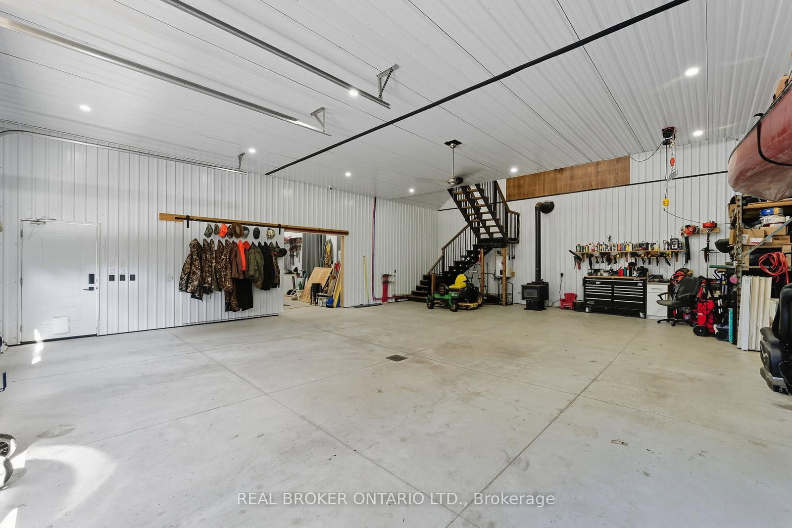 115 Lakeshore Road • Norfolk, ON photo 35