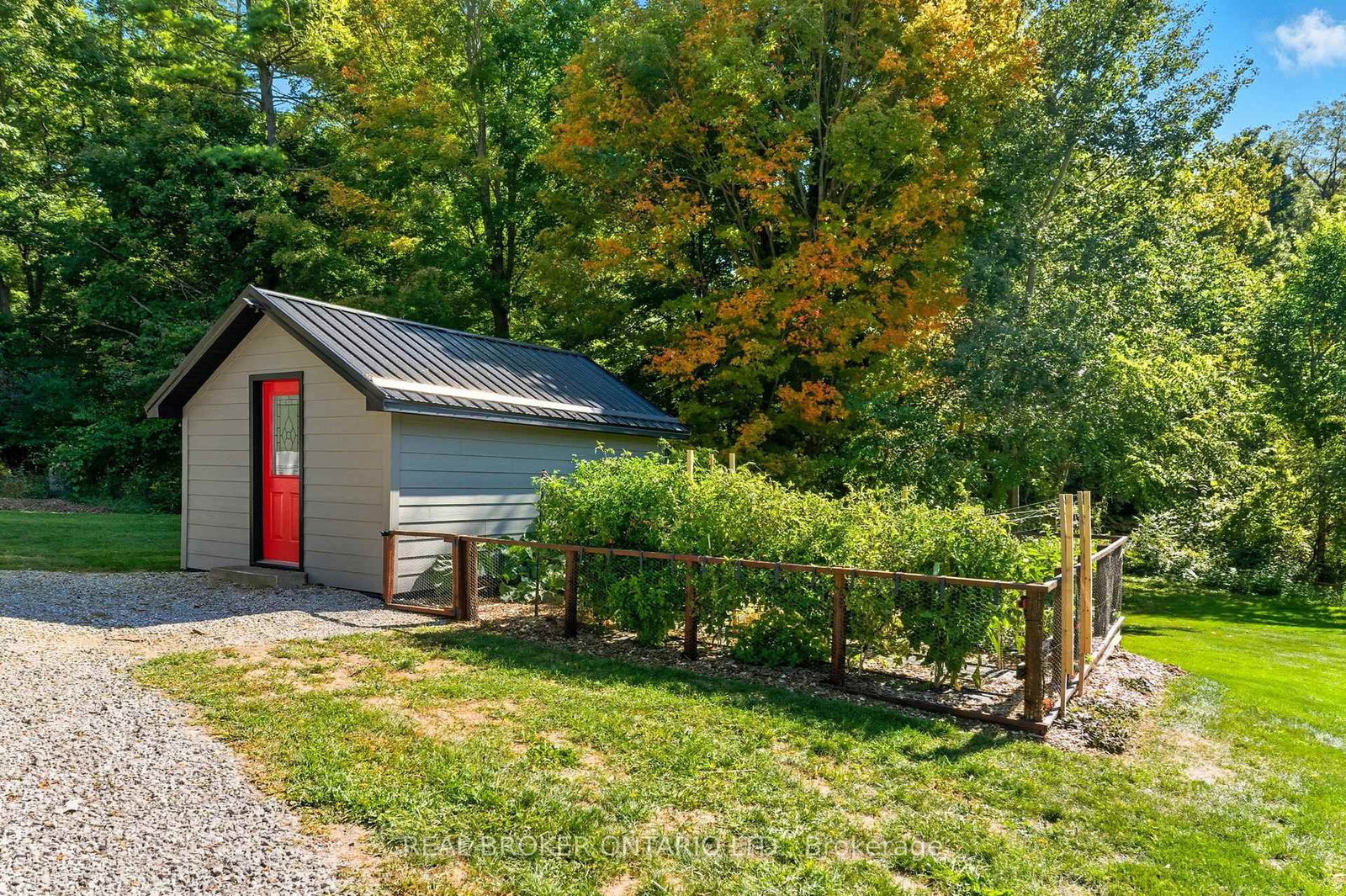 115 Lakeshore Road • Norfolk, ON photo 39