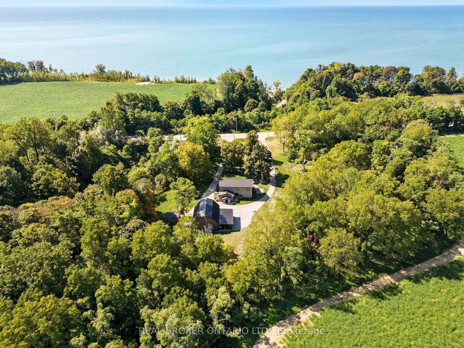 115 Lakeshore Road • Norfolk, ON photo 44